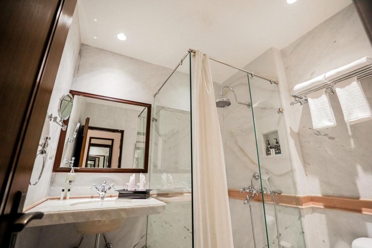 Saptapuri By Royal Orchid Hotels Limited Waranasi Zewnętrze zdjęcie